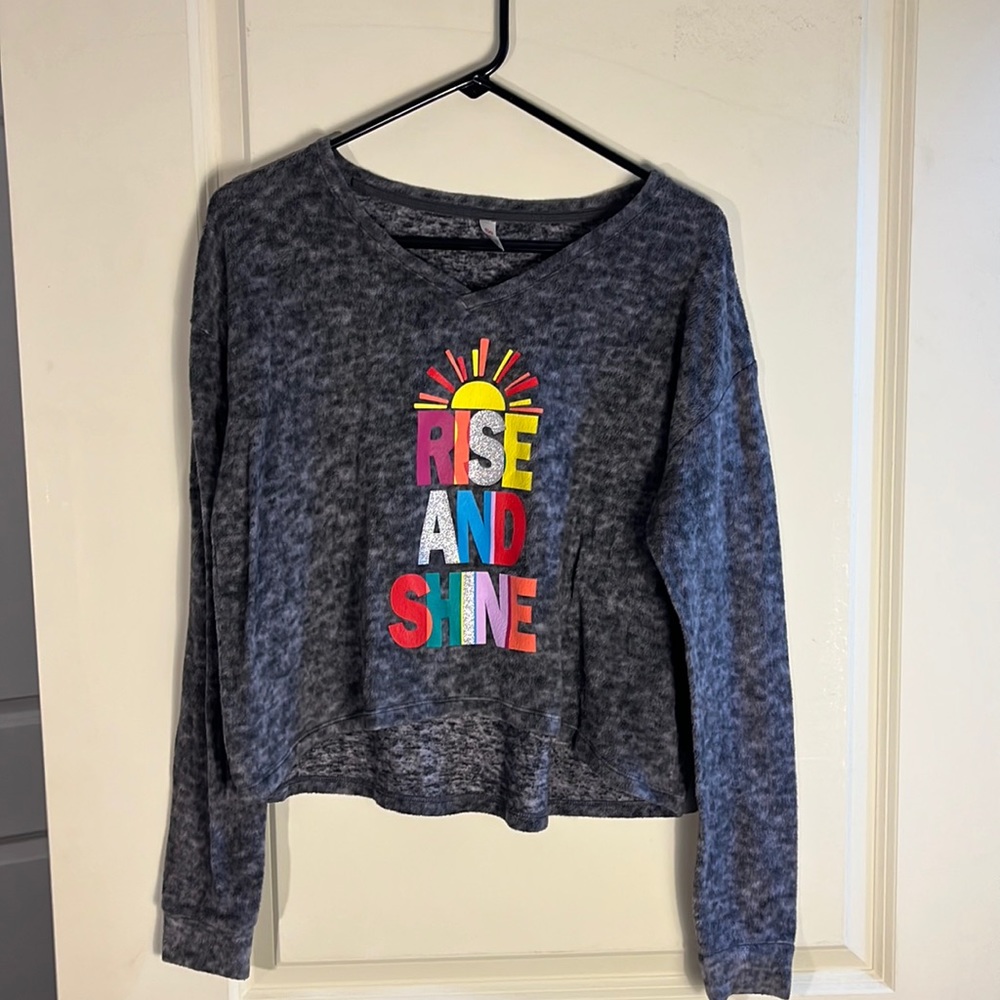 Woman’s Gray Soft Fuzzy Long Sleeve Bed Time Top